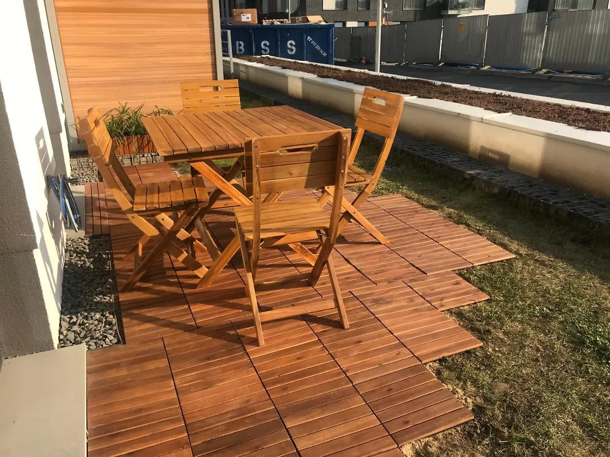 Apartament With Garden Bezplatny Parking !!! Krasków